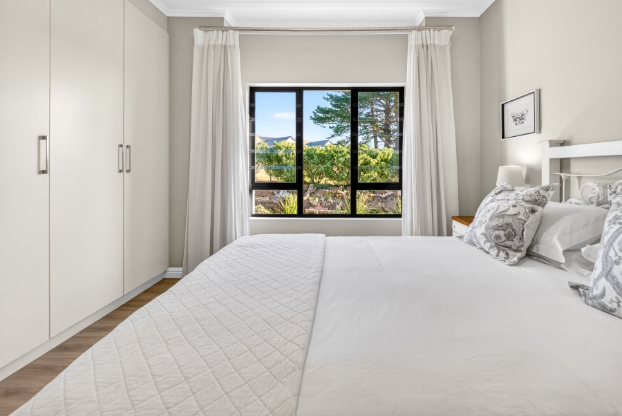 3 Bedroom Property for Sale in Baron View Western Cape